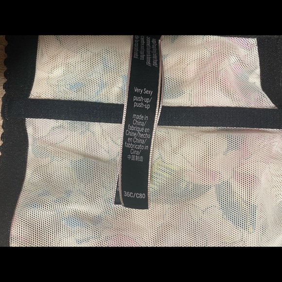 Victoria’s Secret sexy bustier36C - Picture 4 of 4